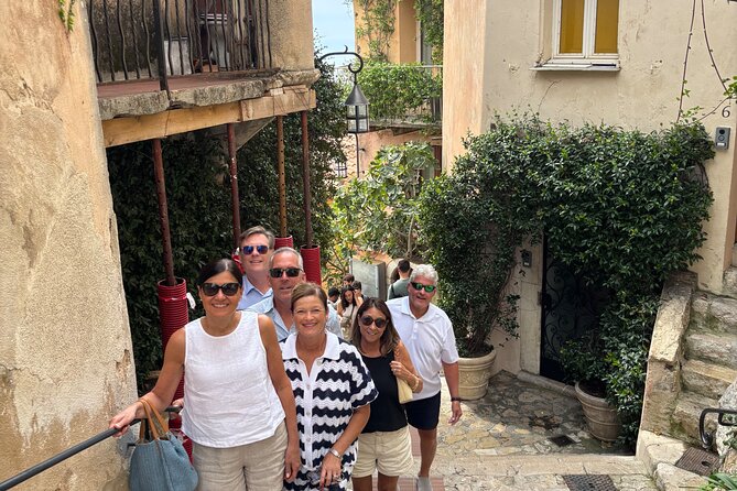 Private country side tour hidden gems of the French Riviera - Gourdon: the hilltop village with a 13th-century castle above the clouds