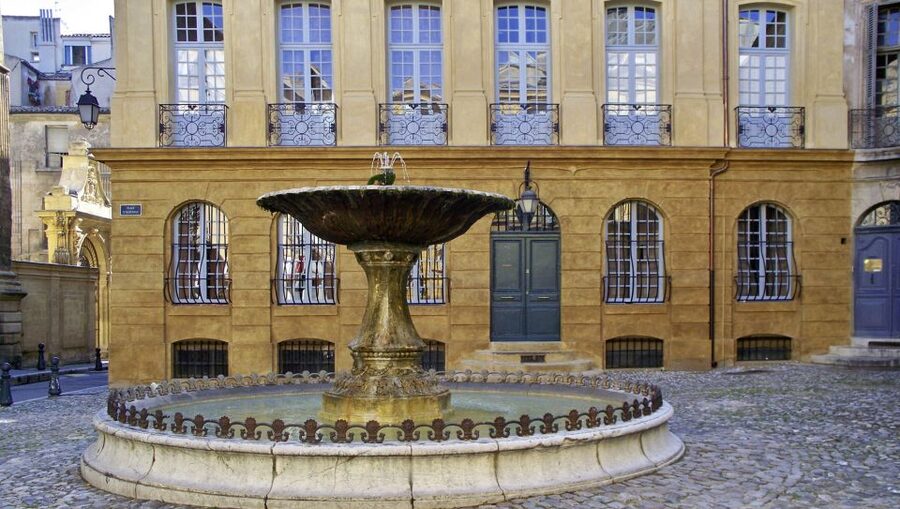Private Day Trip to Provence and Lavender Fields - Vineyard roads and winery time in Côte de Provence