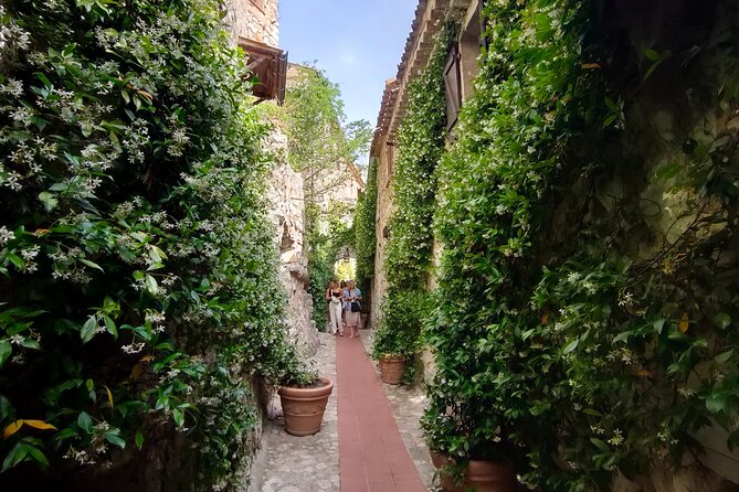 Private shore excursion: Villefranche or Nice to Eze and Monaco - Eze: the cliffside village where you slow down
