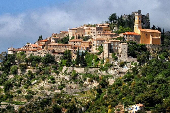 PRIVATE TOUR: departure of cruises: Eze, Monaco, Monte Carlo - Promenade des Anglais drive-by: getting oriented fast