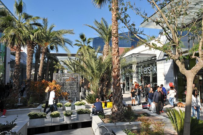 Private tour French Riviera Shopping & Lunch in St Paul de Vence - Cannes on the Croisette: Designer Browsing With a Classic Backdrop