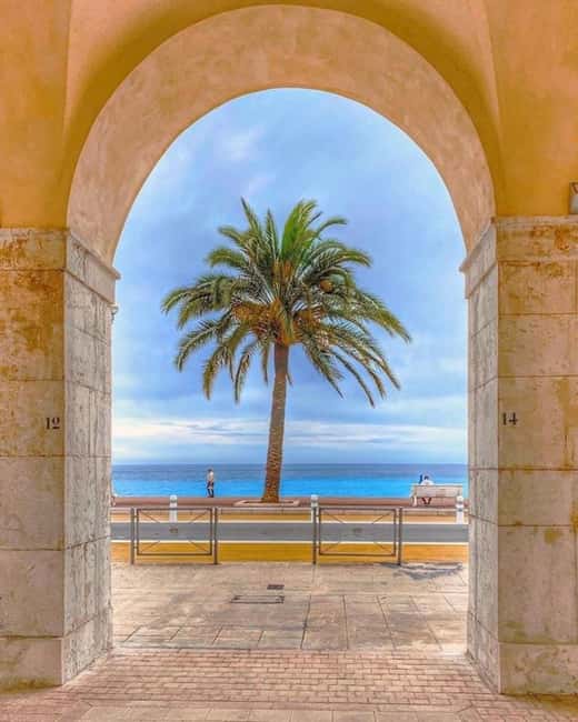 Private tour from Nice/Villefranche: French Riviera Full-Day - Monte Carlo glamour: Casino area, Hotel de Paris, and Café de Paris stops
