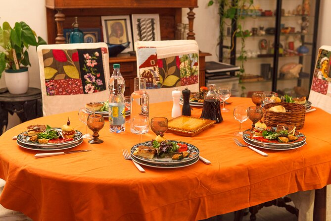 share a traditional meal with licauw - Why this feels better than a typical restaurant dinner