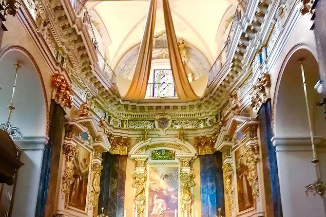 Small-Group Nice Walking Tour of the Old Town with a Local Guide - Palais Lascaris: a palace-museum stop where the ticket is your choice