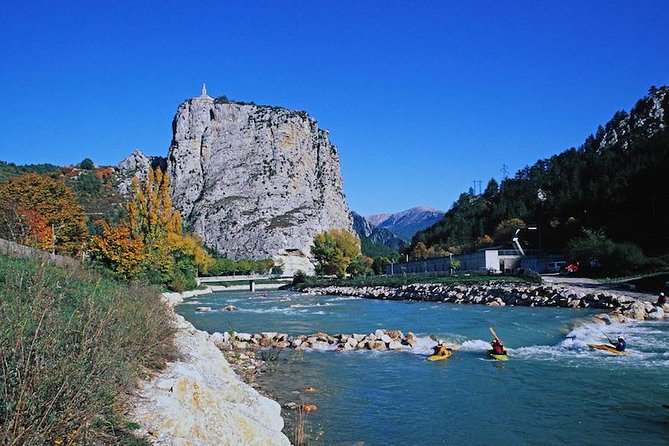 The Grand Canyon of Europe and Its Lavender Fields Small group - Castellane: a fast village stop with canyon-vibes at the edge