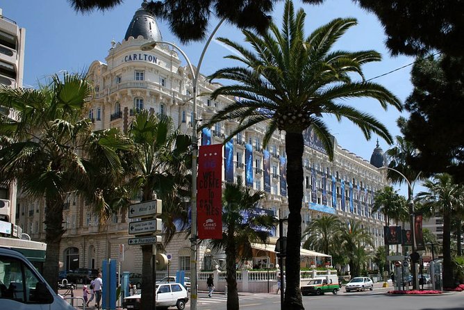 The very best of French Riviera in one day – Cannes, Antibes, Nice, Eze, Monaco - Antibes Ramparts, Fort Carré, and the Yacht-Glow at Port Vauban