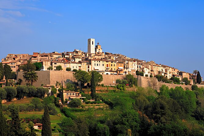 Tour Grasse and medieval villages of Gourdon, Tourette & St Paul - How the day really feels: small group pacing and time to roam