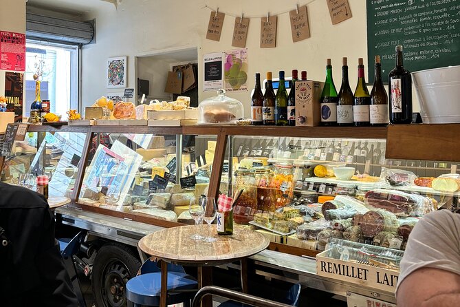 Unique Wine Tour Experience in Nice - Garibaldi Square: A Quick Nice Landmark Moment
